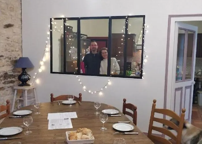 Le Pas Sage La Caillère